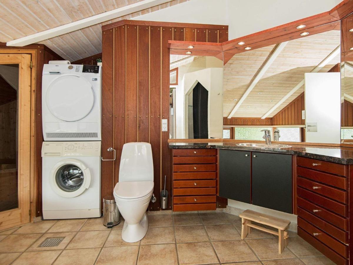 7 Person Holiday Home In Sj Lund Sjolund Eksteriør bilde